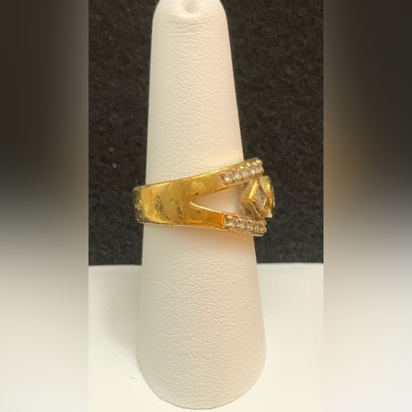 “HOST PICK” Victoria Wieck Vermeil Plated CZ Ring - Picture 3 of 6